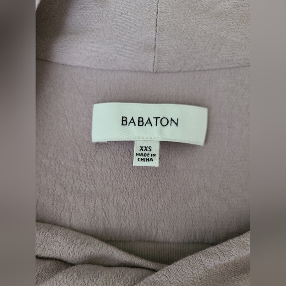 Aritzia Babaton Waterfall Top - Picture 3 of 5